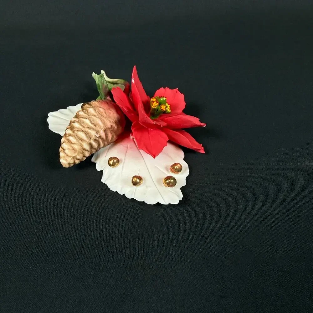 Capodimonte Porcelain Flower Red Poinsettia Pine Cone White and Green Leaves